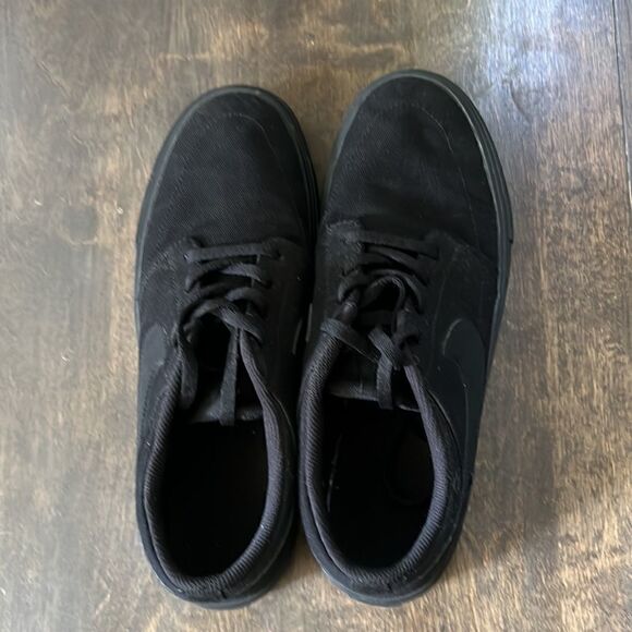 🌟Host Pick 🌟 Nike Black Canvas Skate Shoes Sz-7Y - Picture 5 of 10